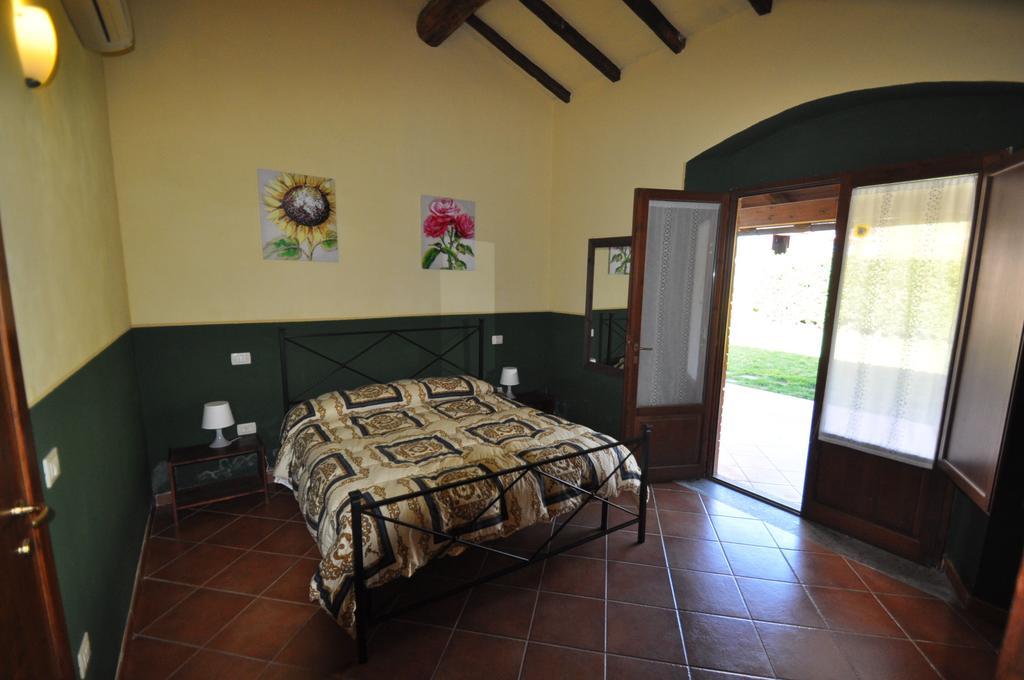 Agriturismo Il Cerrosughero Villa Scarlino Kamer foto