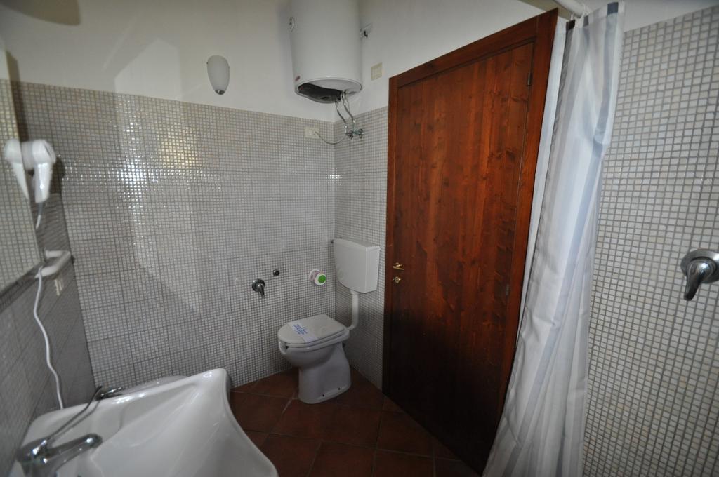 Agriturismo Il Cerrosughero Villa Scarlino Kamer foto