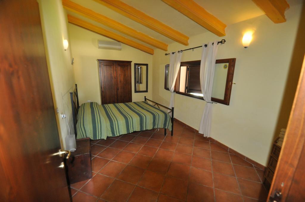 Agriturismo Il Cerrosughero Villa Scarlino Kamer foto